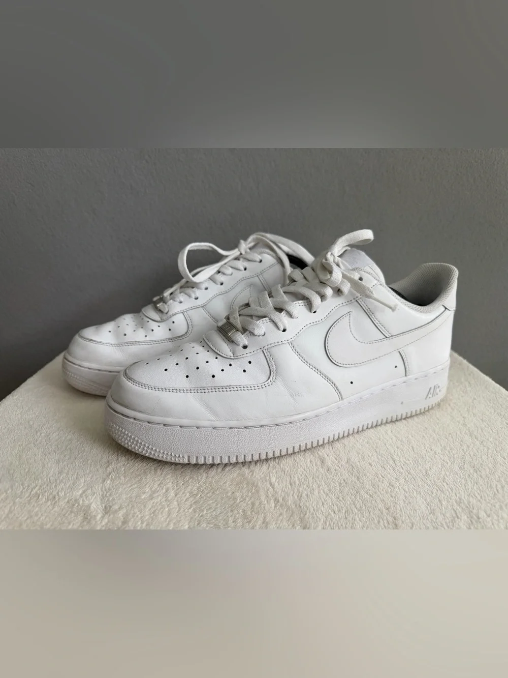 Nike Air Force 1 '07 Low s12 Men’s Triple White Lace-Up Sneakers CW2288-111